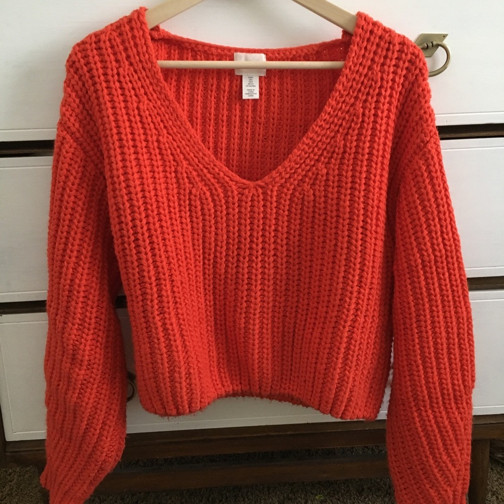 H and M Red V neck Cableknit sweater